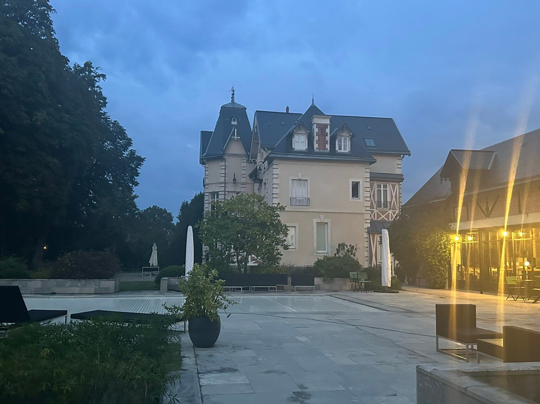 Le Manoir des Logis主图