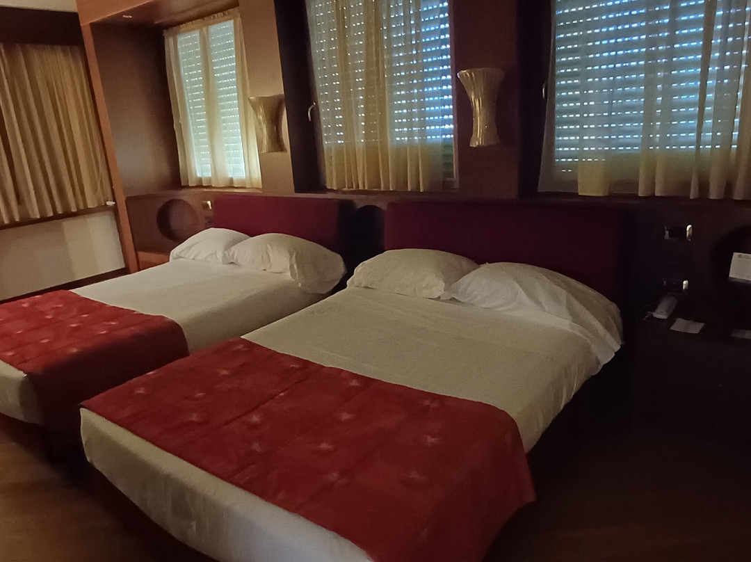 贝斯特韦斯特那锡那里酒店主图