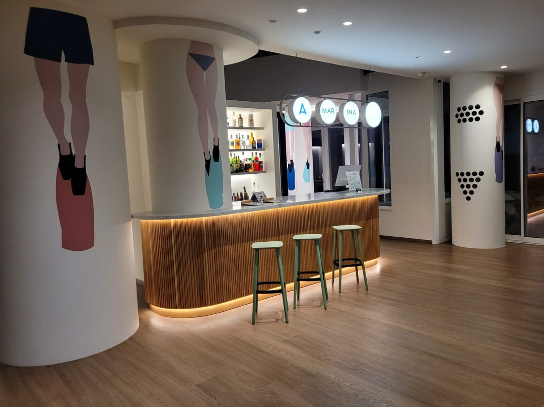Amarina Hotel主图