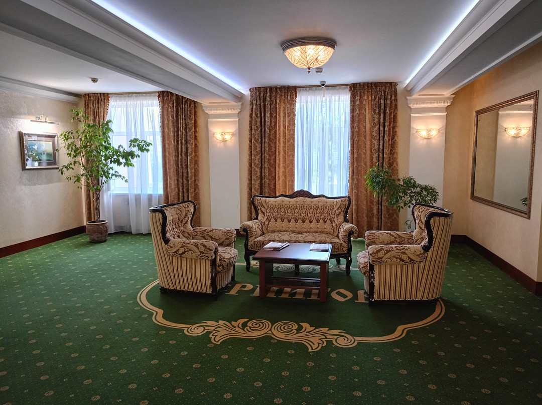 Central Hotel主图