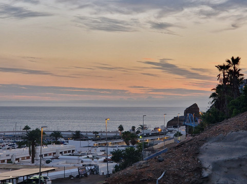 瑞佛利集团酒店主图