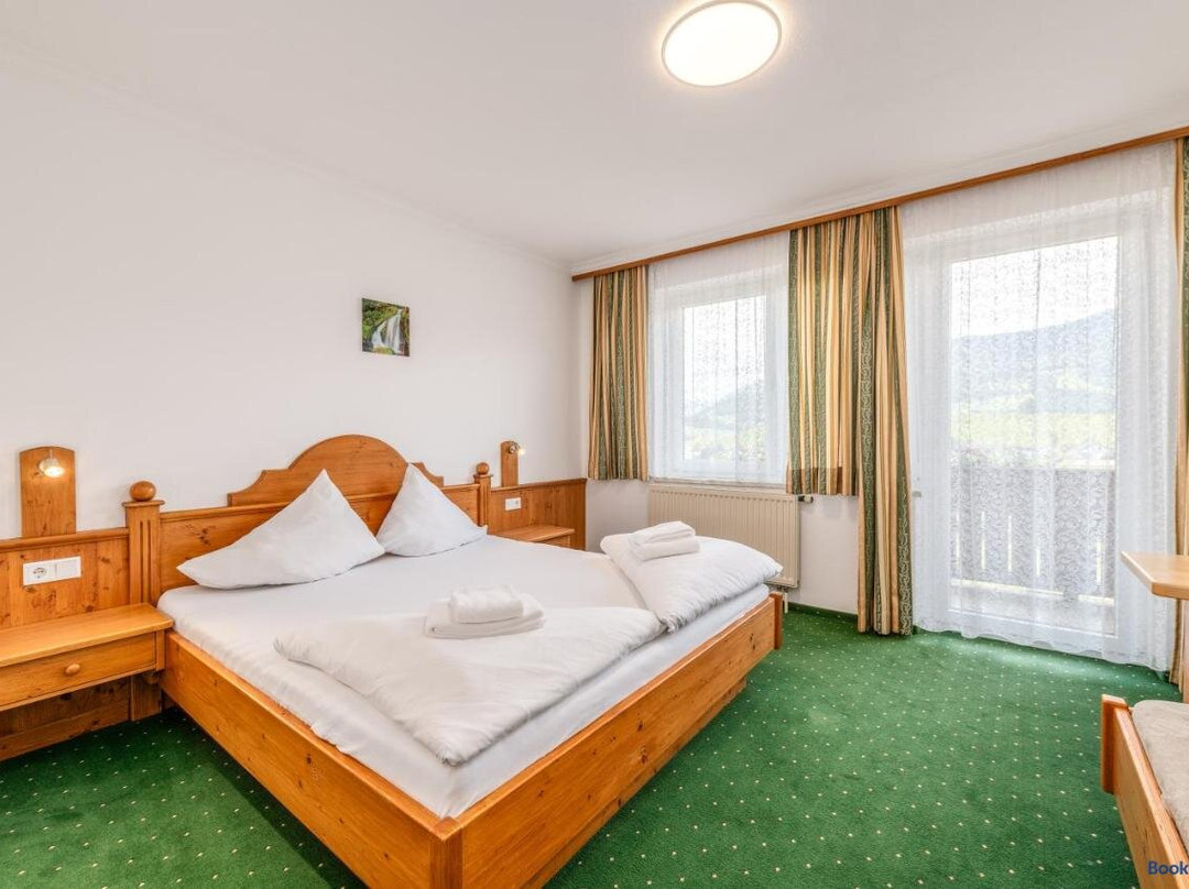 Oeblarn酒店住宿-S.Wirtshaus Familie Aigner