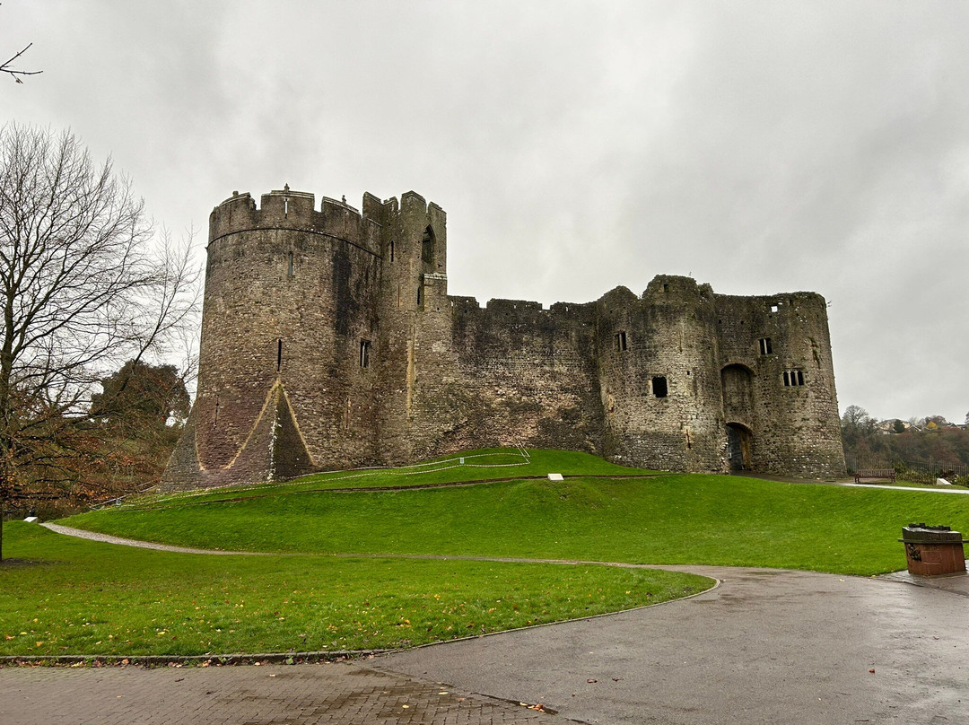 Chepstow Castle景点图片