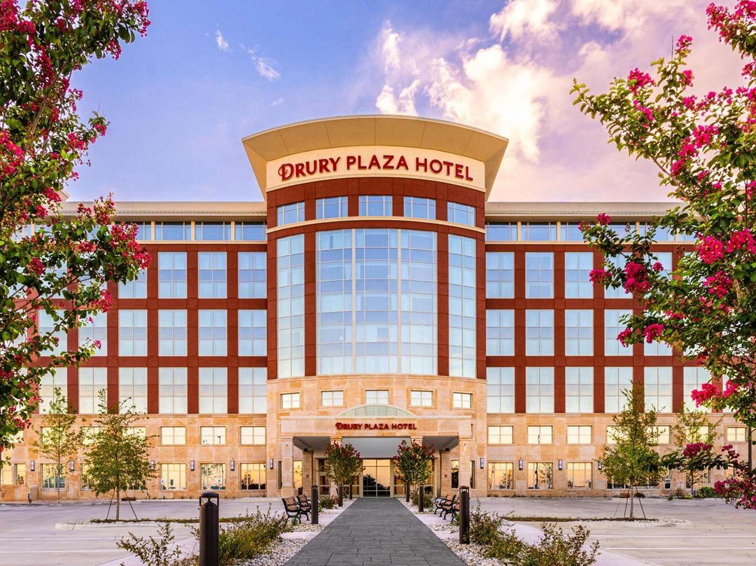 Drury Plaza Hotel Dallas Arlington