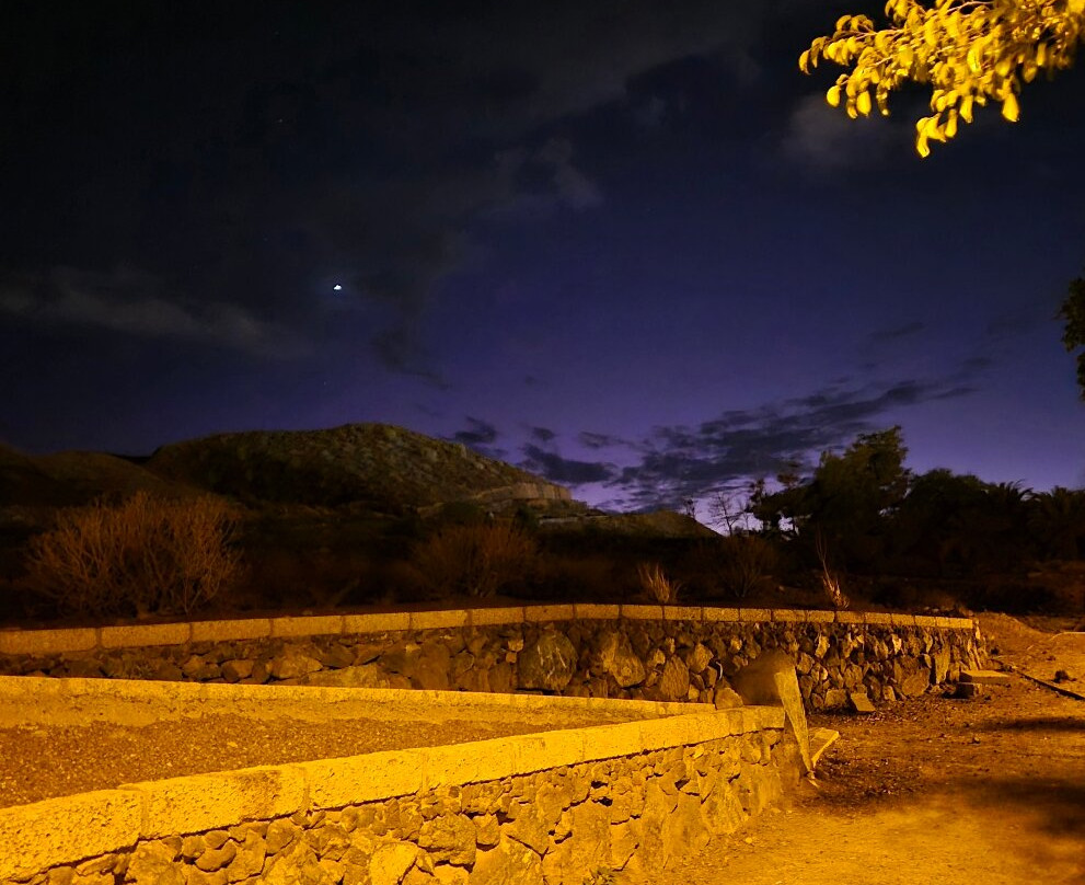 Parque Del Charco-洛斯克里斯蒂亚诺斯必去景点