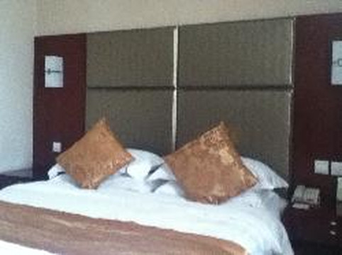 石景山海航大酒店主图