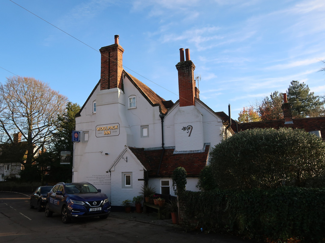 The Woolpack Inn Bar景点图片