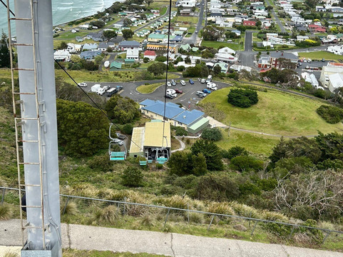 庄园小屋民宿主图
