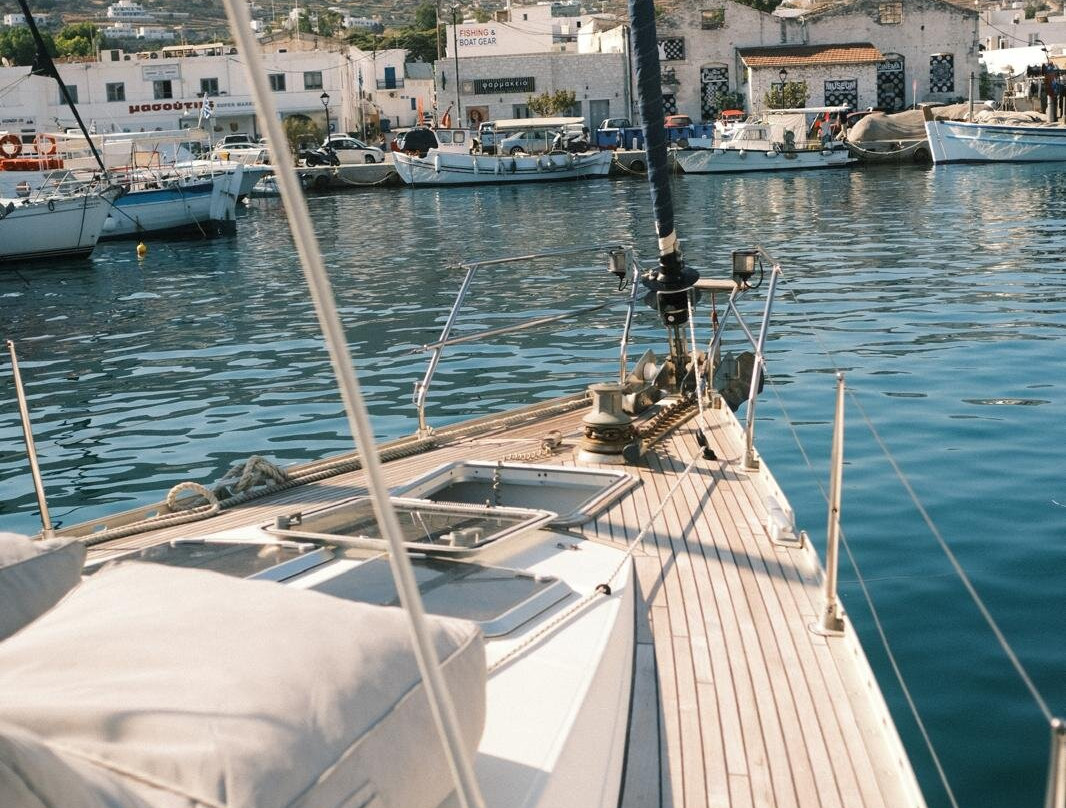 Salty Cruises-帕罗奇亚必去景点