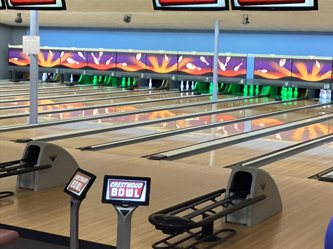 Crestwood Bowl-Crestwood必去景点