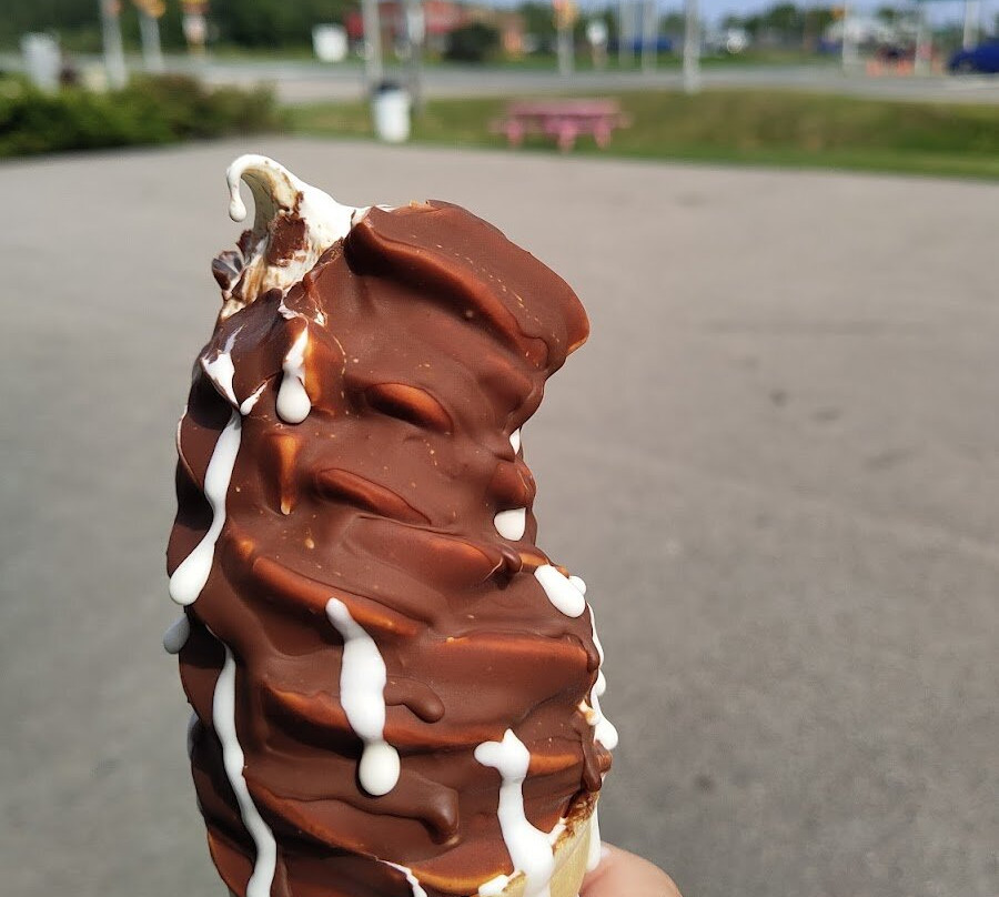 A & K Lick a Treat Ice Cream Parlor