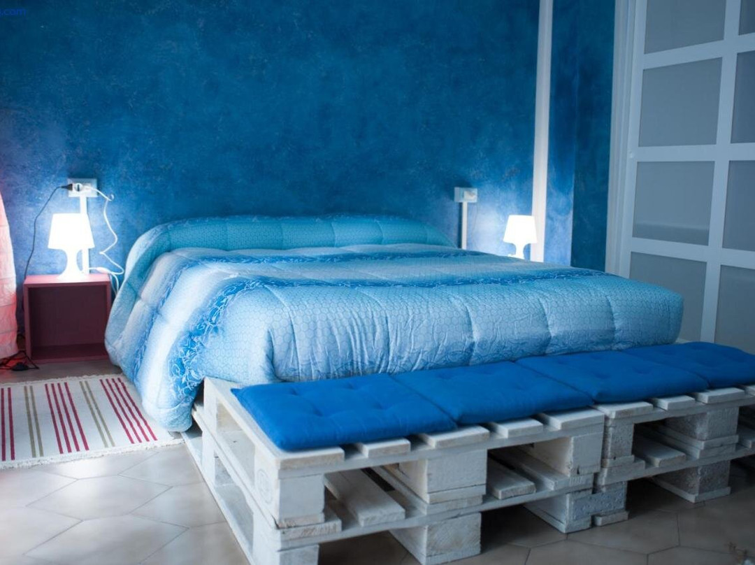 B&b Casa Tua. Original Rooms Await.....