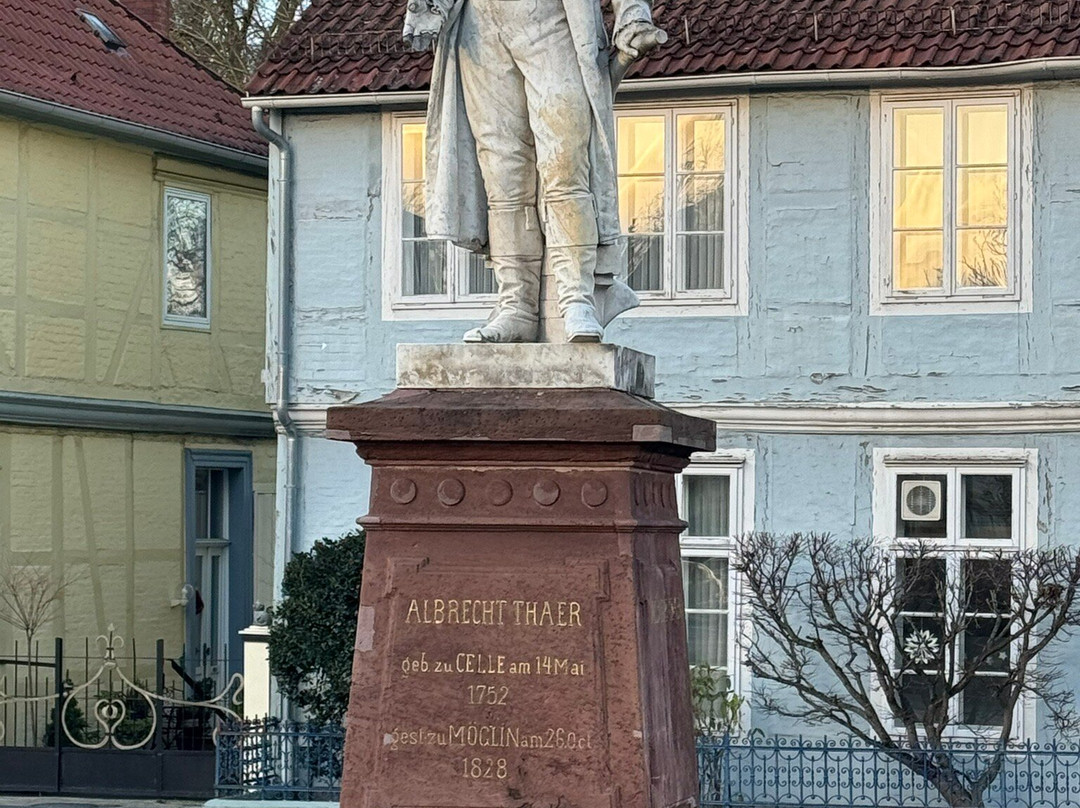 Denkmal für Albrecht Thaer-策勒县必去景点