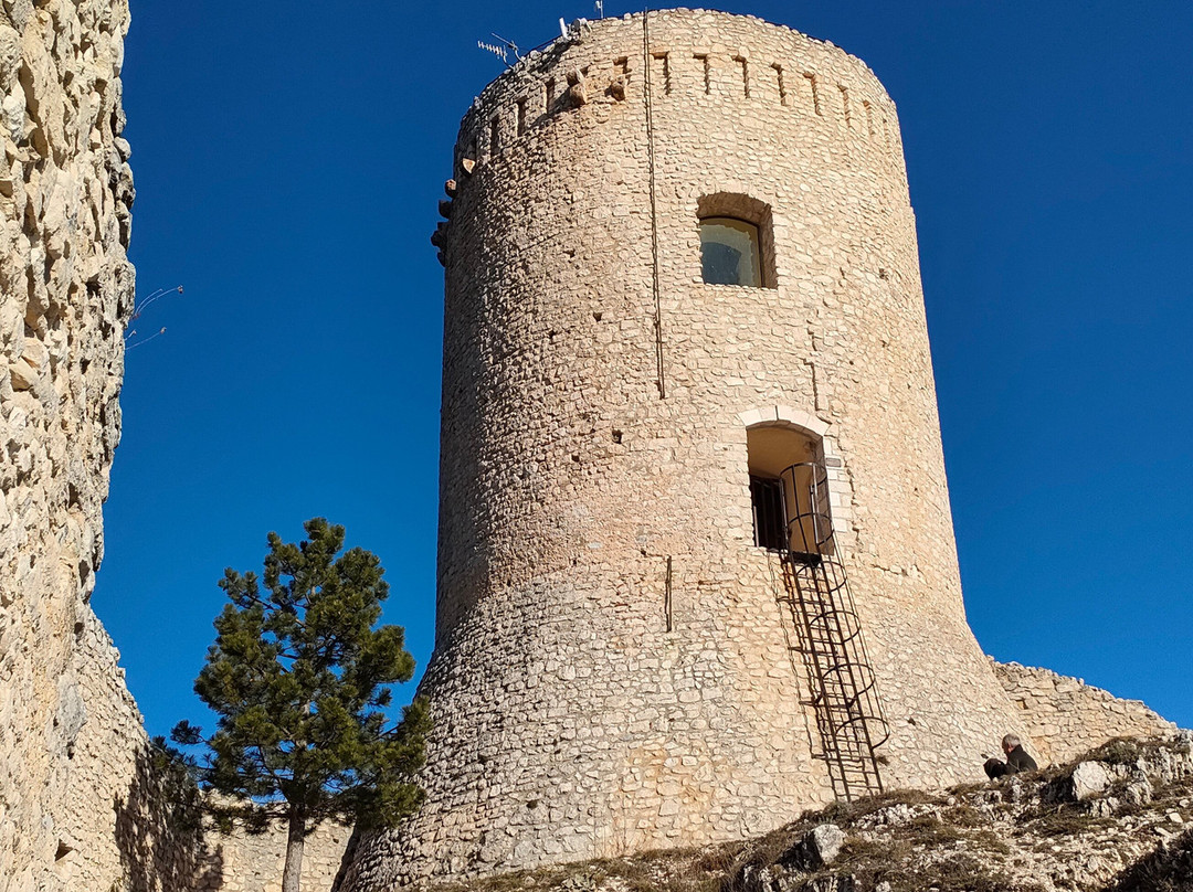 Castello di Bominaco景点图片