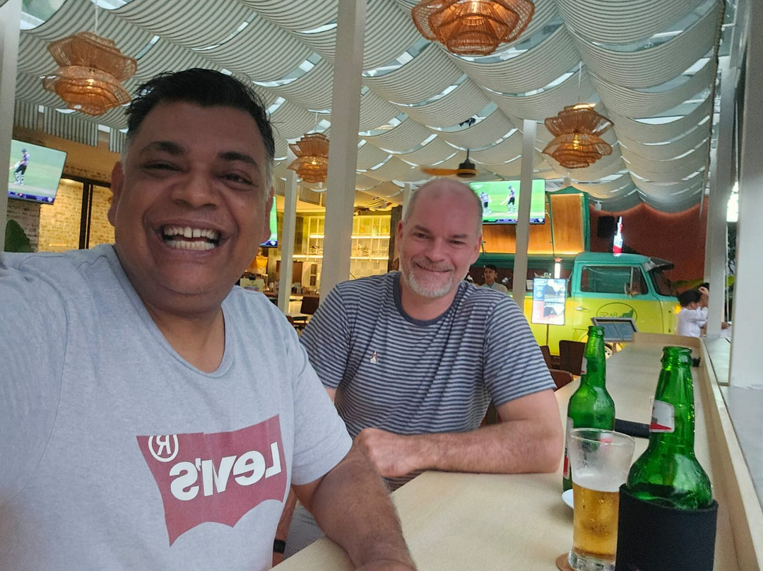 Base Fusion Sports Resto