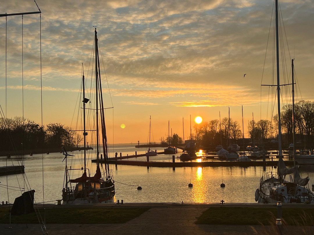 Marina Trzebież-Trzebiez必去景点