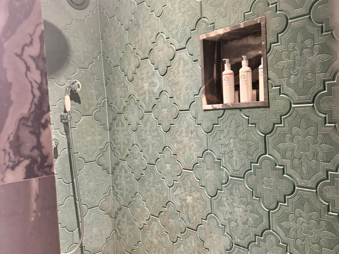 The Bower House, Restaurant & Rooms主图