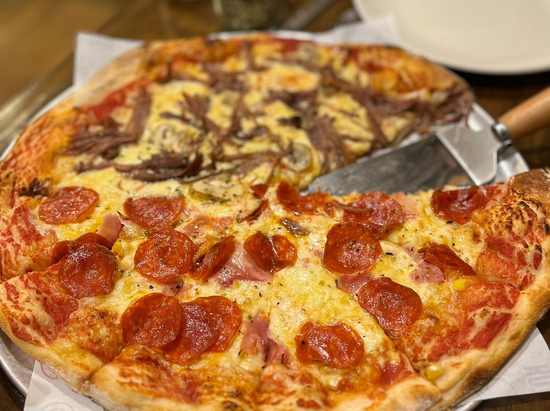 Etnico Pizzeria Y Comida Natural