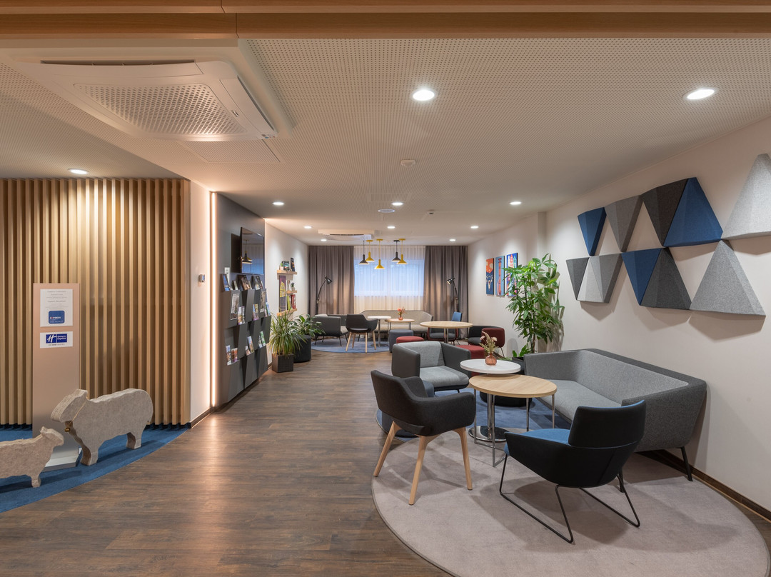 Rehlingen酒店住宿-Holiday Inn Express Hamburg South A7/as42 By IHG