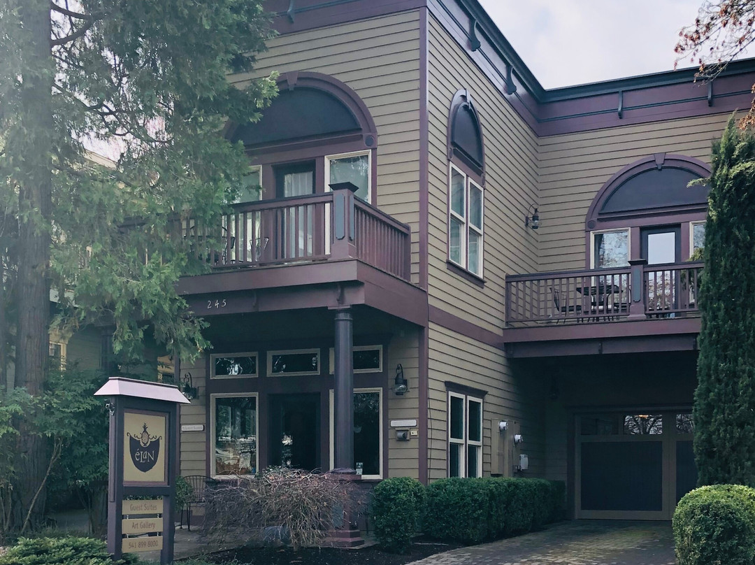 Élan Guest Suites主图