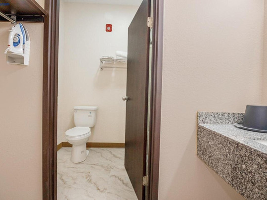 Oyo Hotel Adairsville Calhoun South I-75