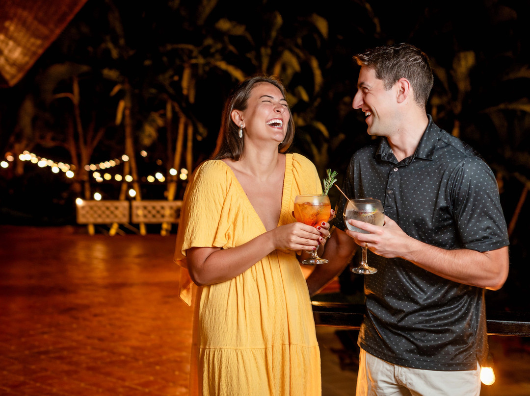 Papagayo Golden Palms Beachfront Hotel主图