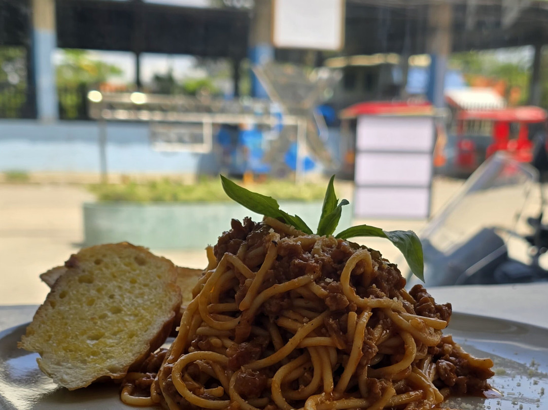 KYRO Café - Coffee, Breakfast & Pastries in Moalboal