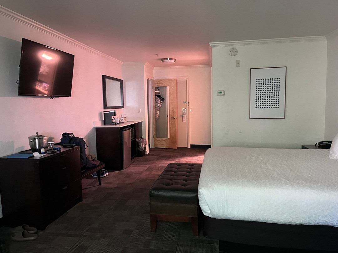 Best Western Wesley Inn & Suites主图