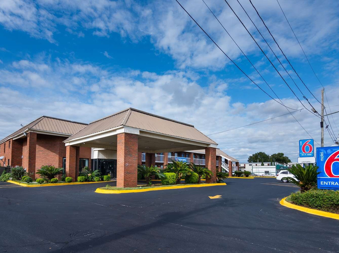 Wetumpka酒店住宿-Motel 6 Coliseum