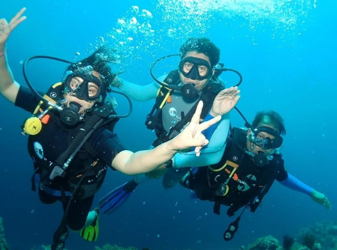 Bali Hai Diving Menjangan-班玉威当必去景点