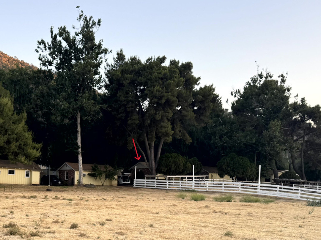 Lazy J Ranch Motel主图