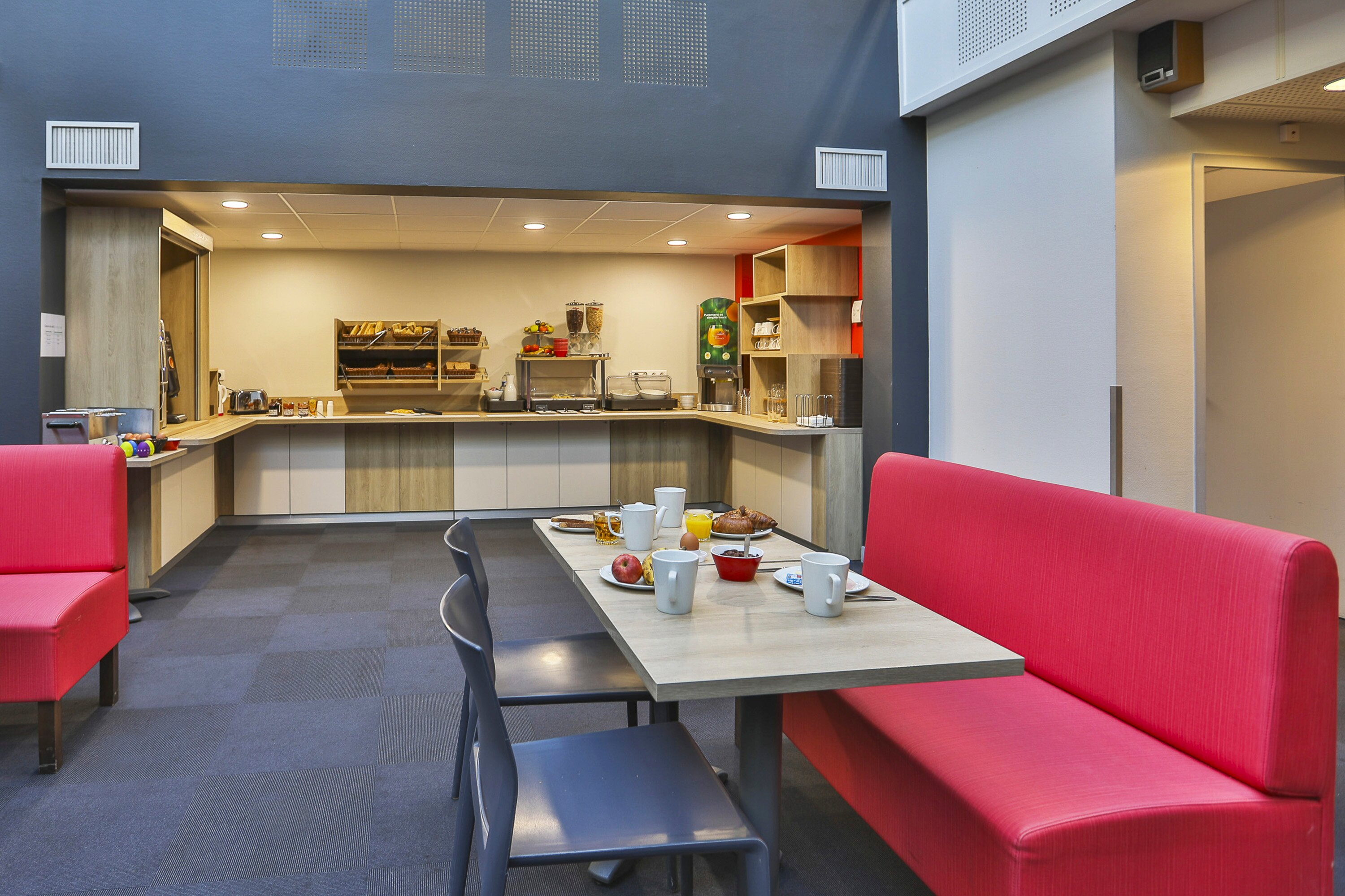 ACE Hotel Vendee Sainte Hermine-餐饮