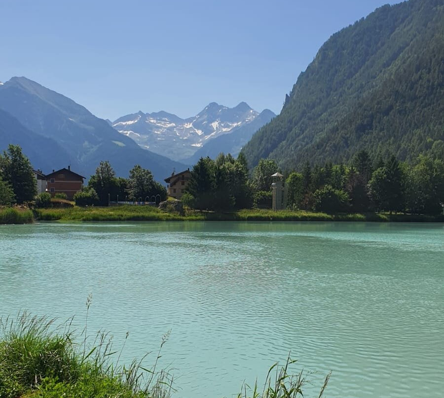 Lago di Brusson-Brusson必去景点