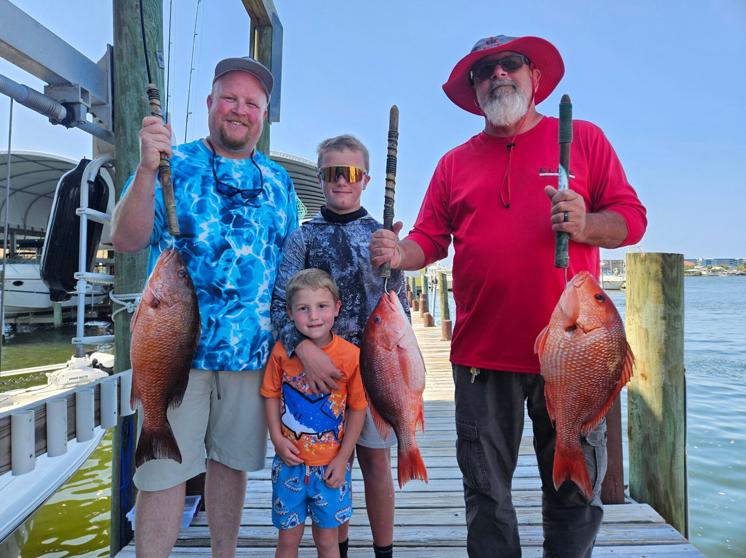 Panhandle Fishing Charters-华尔顿堡滩必去景点