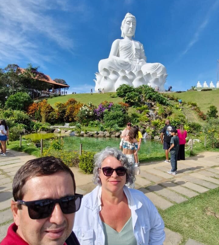 Praca do Portal Budista-Ibiracu必去景点