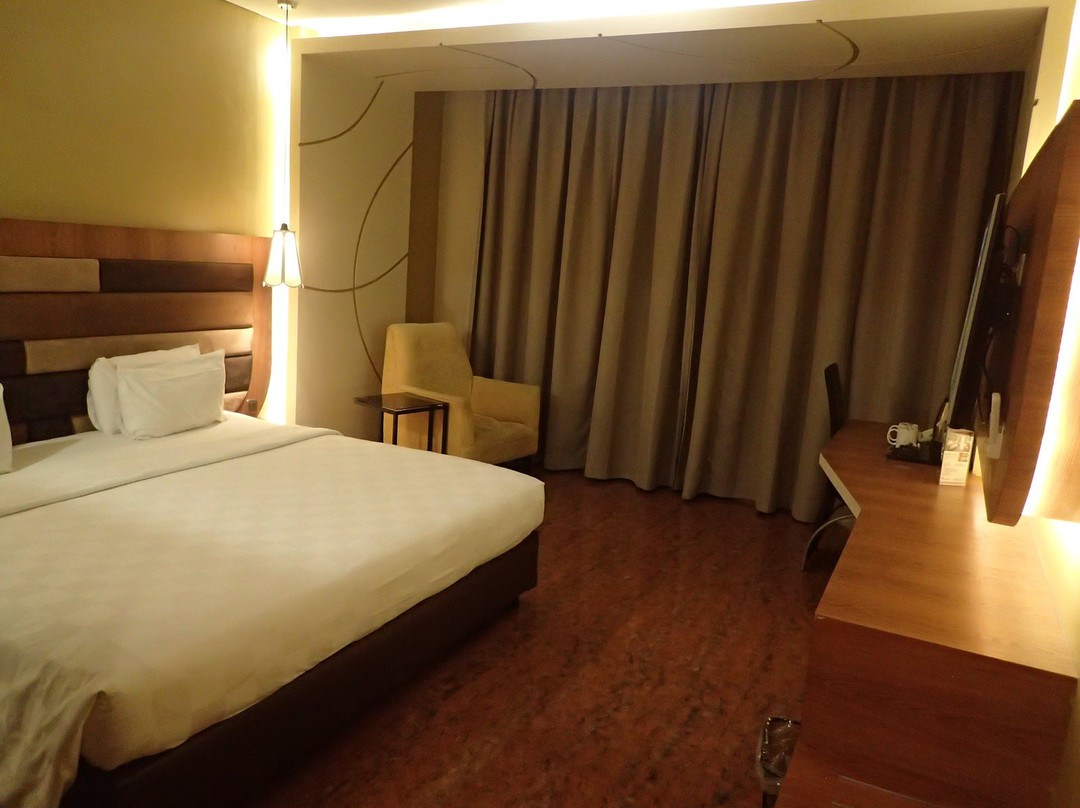 Swiss-Belcourt Kupang主图