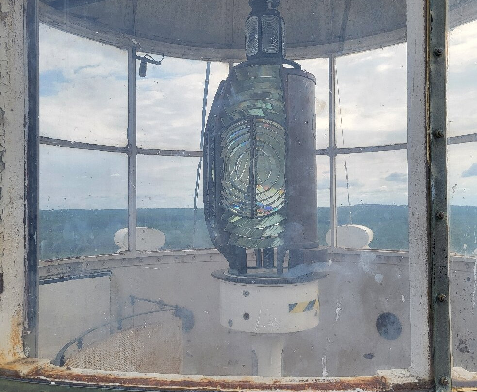 Phare de Contis-Saint-Julien-en-Born必去景点