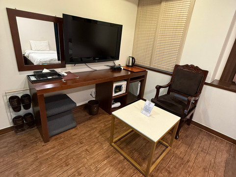 明洞山之家酒店主图