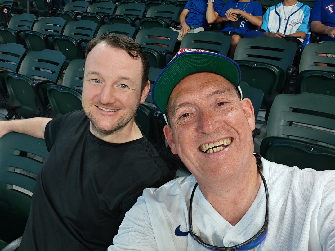 Globe Life Field-阿灵顿必去景点