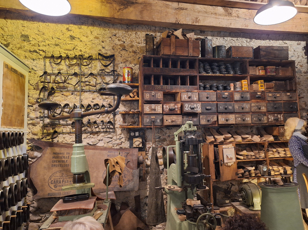 Musée De La Galoche-Virieu必去景点