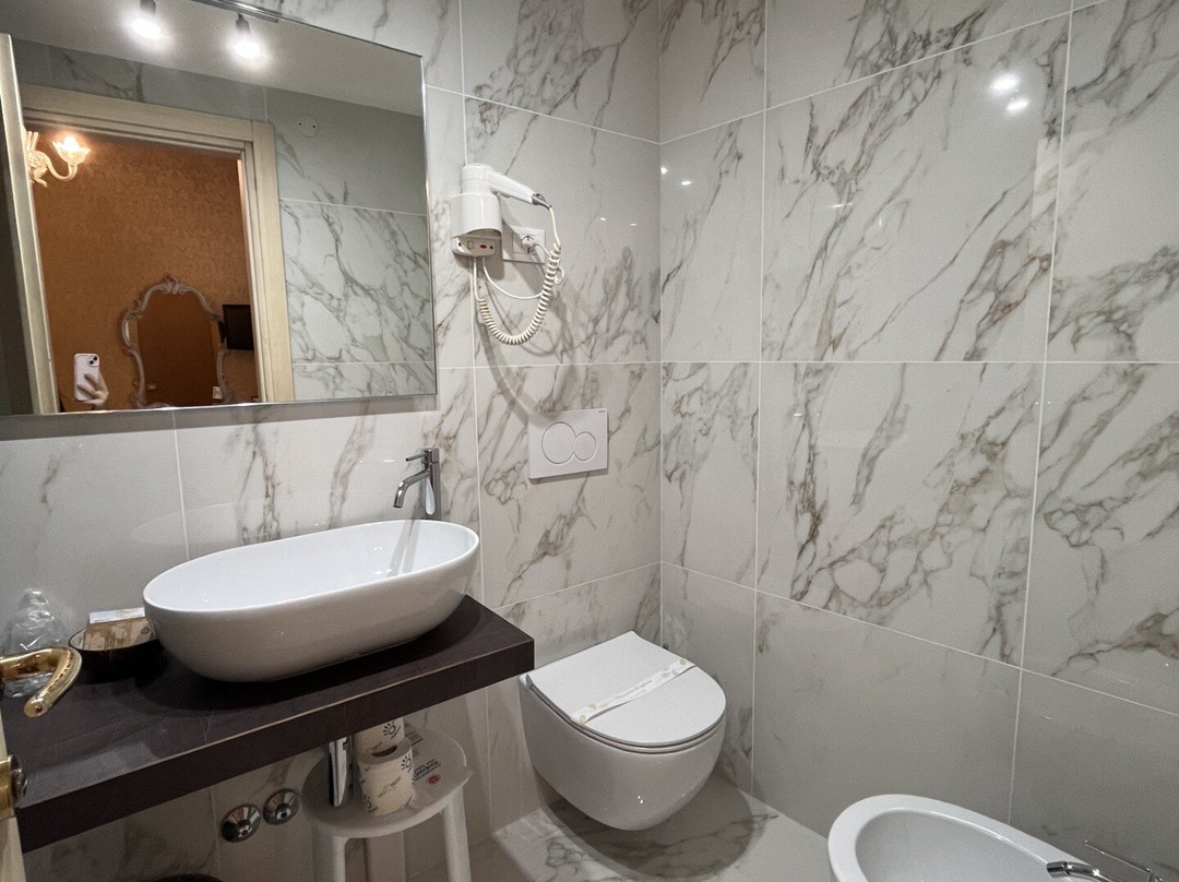 卡斯特洛酒店主图