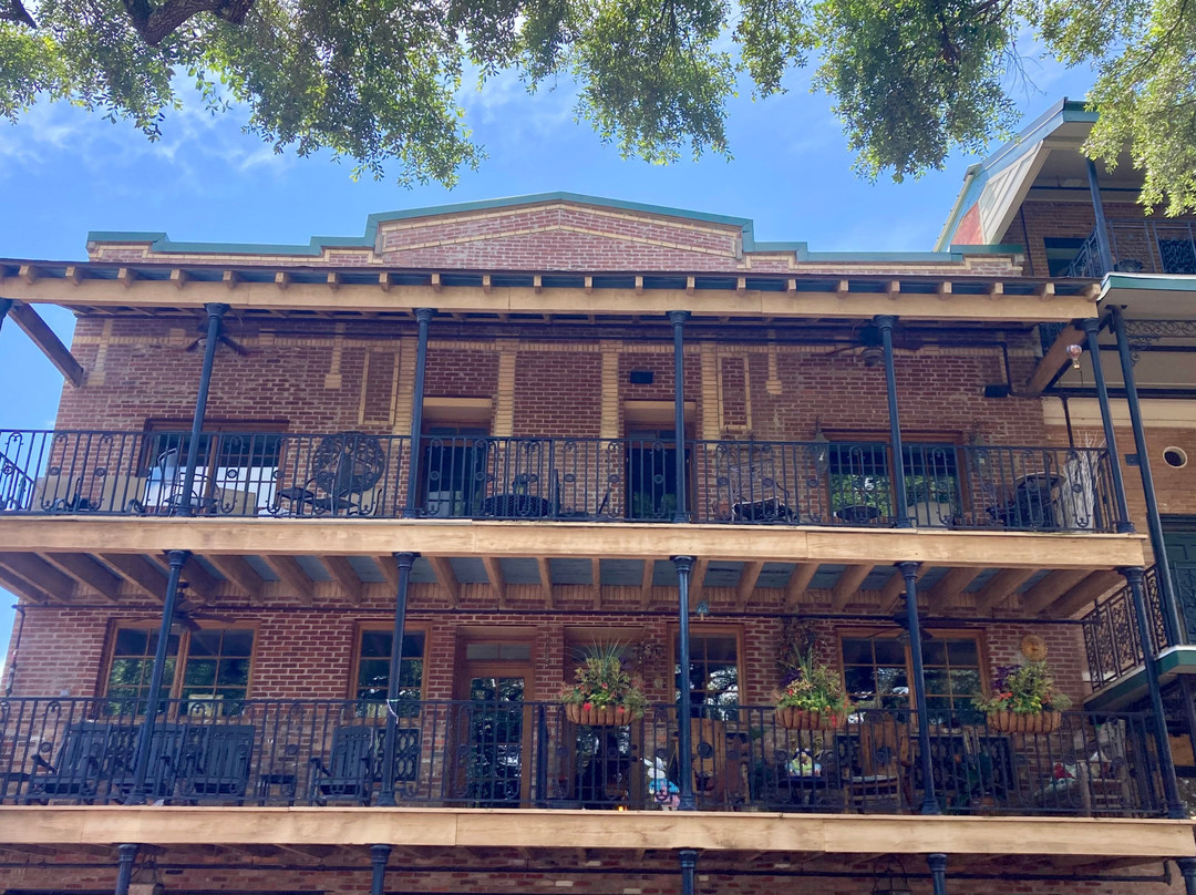 Historic District Shopping-纳基托什县必去景点