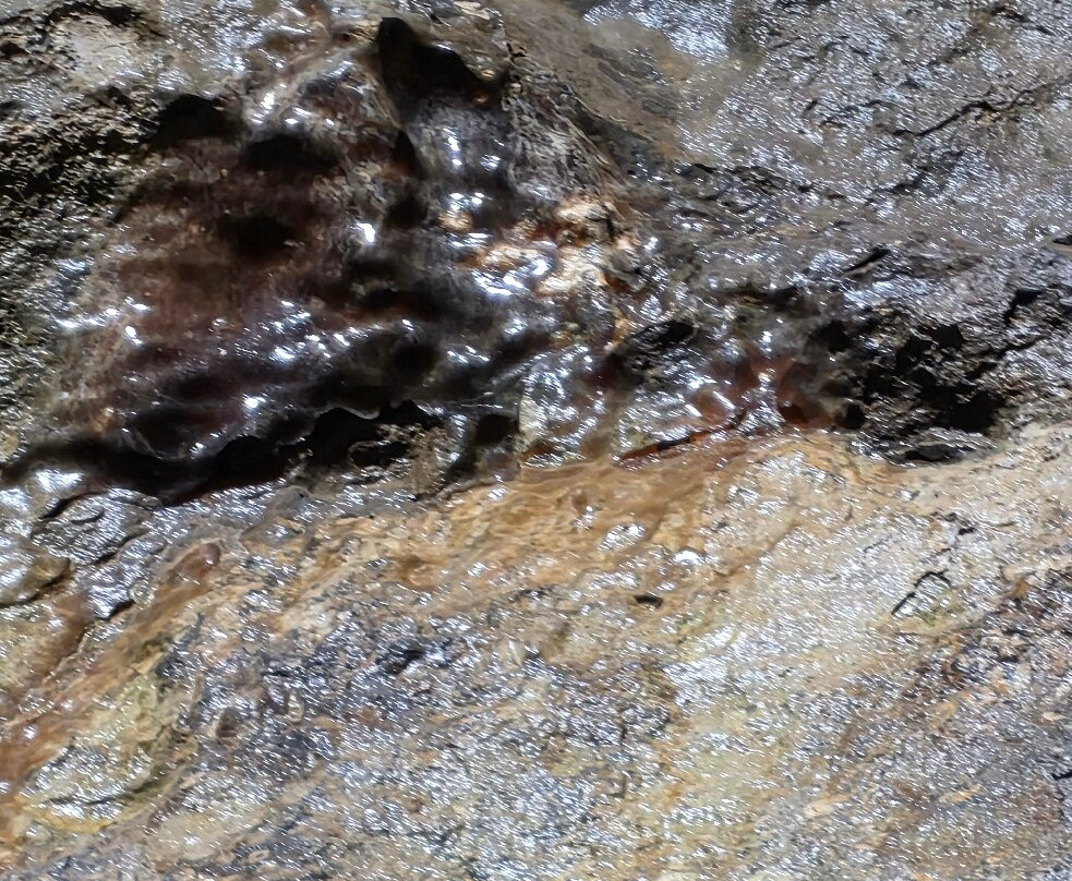 Treak Cliff Cavern-Castleton必去景点