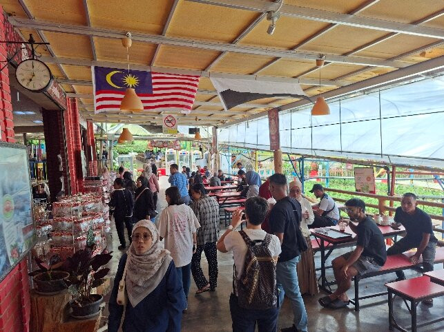 Big Red Strawberry Farm-碧兰璋必去景点