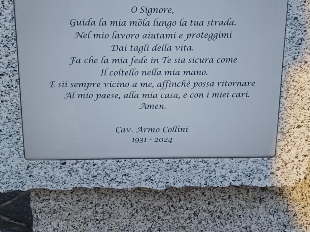 Monumento Al Moleta-平佐洛必去景点