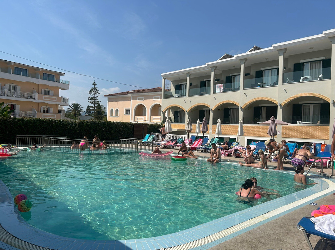 Club Zante Plaza主图