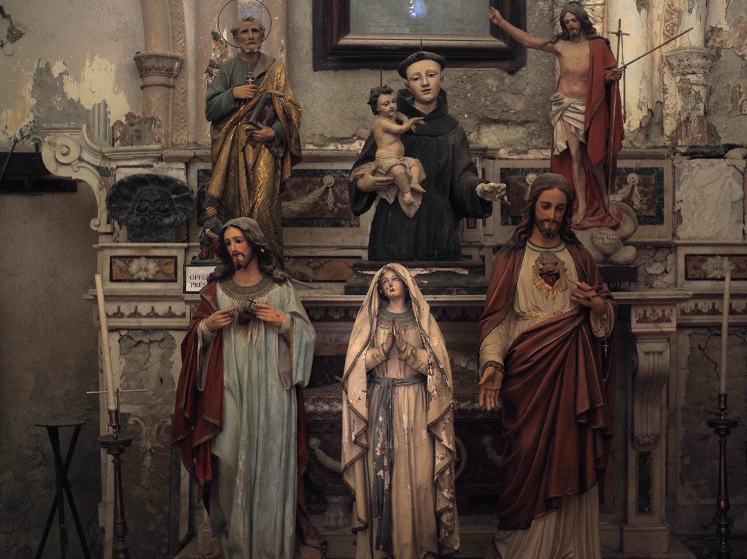 Chiesa di S.Maria Maggiore-Aiello Calabro必去景点