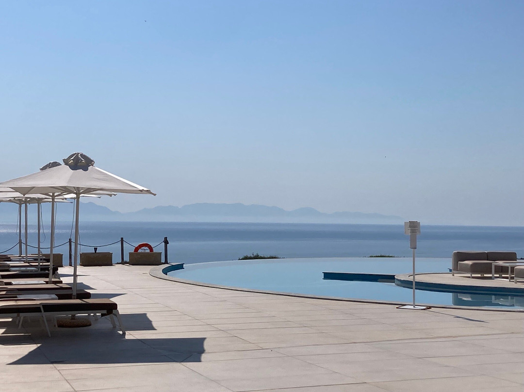 White Donkey Hotel主图