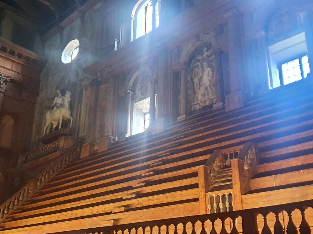 法尔内塞剧院-帕尔马必去景点