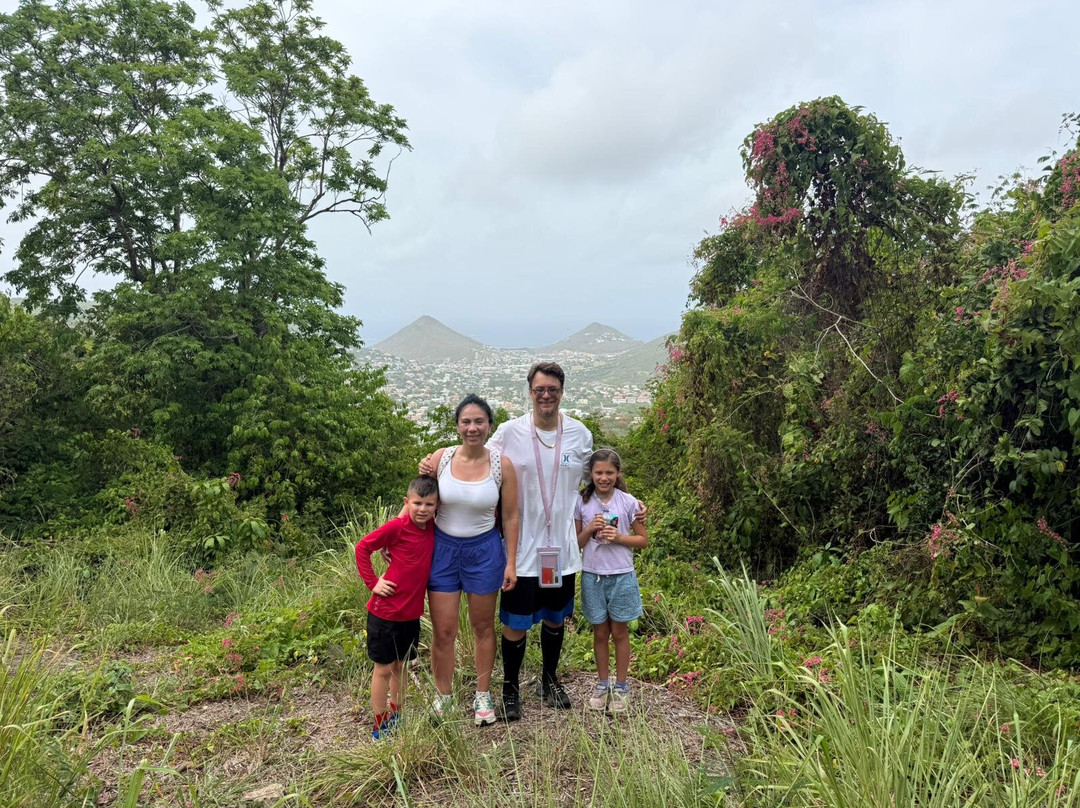 The Hillside: Eco Retreat-菲利普斯堡必去景点